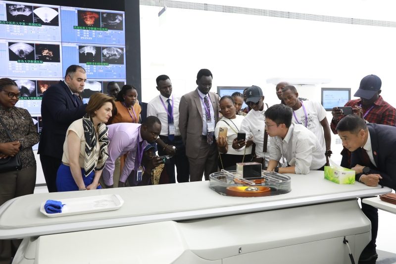 Government officials from developing countries observing HIFU focused ultrasound technology in China